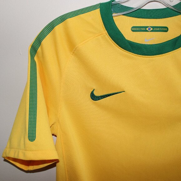 3/$88❤️Nike BRAZIL 2010 home shirt soccer jersey Kids Youth L 152-158cm Age12-13 - Picture 7 of 13